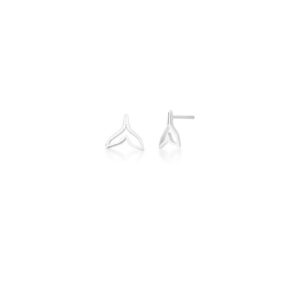 Brinco Prateado Liso Cauda De Sereia 11mm