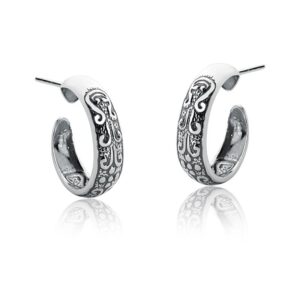 Brinco Prateado Envelhecido Liso Trabalhado Arabesco Meia Argola 17mm
